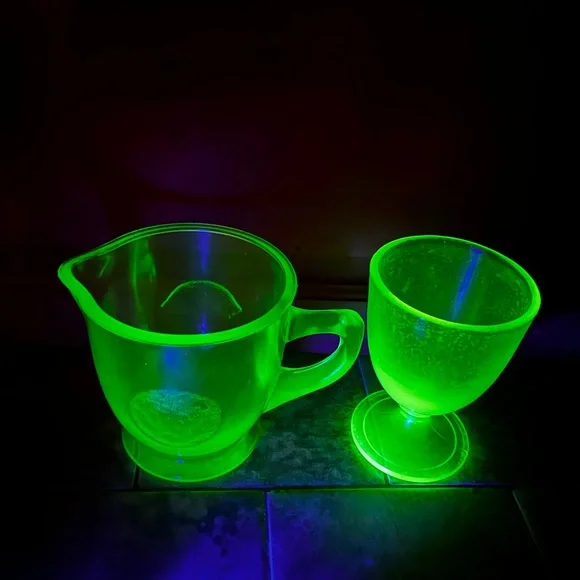 Westmorland Uranium Glass Pitcher Orange Lime UV Depression Black Light VTG Deco - Picture 1 of 16
